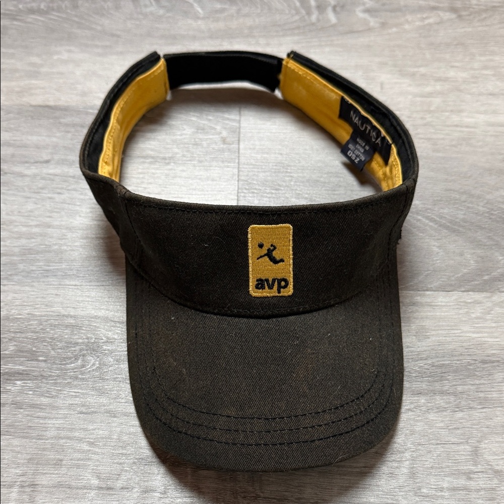 Nautica Black and Yellow Visor